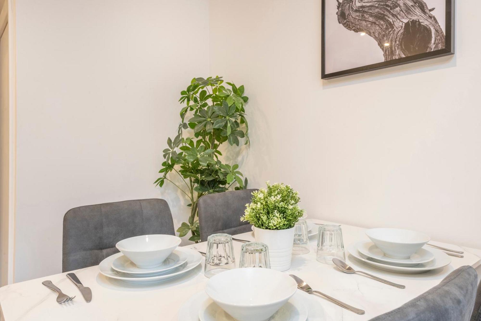 The Perfect Stay London, Home With 2 Bedrooms 1 Bath - Battersea, Vauxhall And Nine Elms Exterior foto