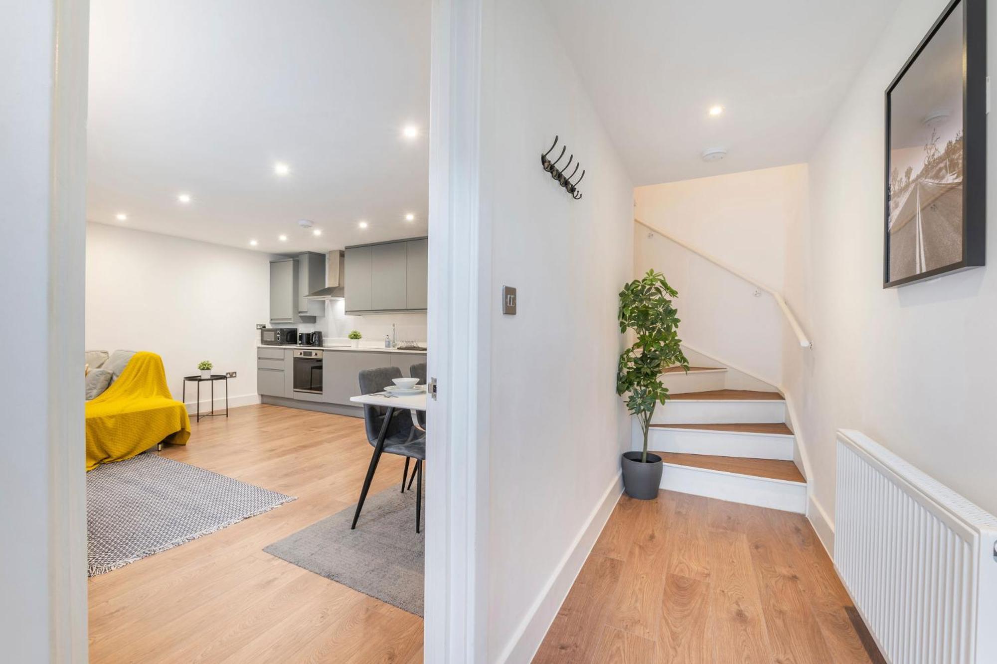 The Perfect Stay London, Home With 2 Bedrooms 1 Bath - Battersea, Vauxhall And Nine Elms Exterior foto